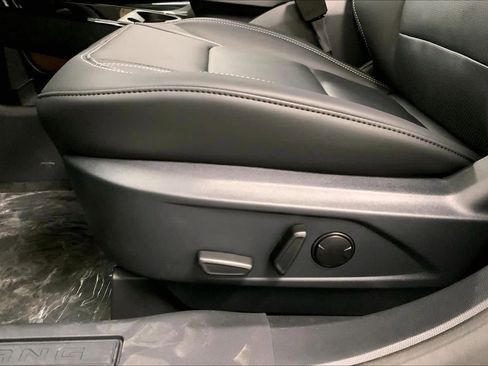 New 2026 Ford Mustang Mach-E Premium image 19