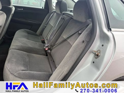 Used 2015 Chevrolet Impala LT w/ LT Sunroof Package FWD image 26