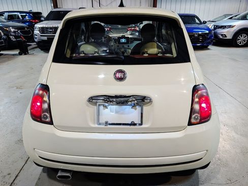 Used 2016 FIAT 500 Pop w/ Italia Package FWD image 6