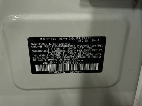 Used 2017 Subaru Forester 2.5i Premium image 14