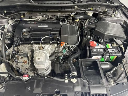 Used 2016 Honda Accord EX image 27