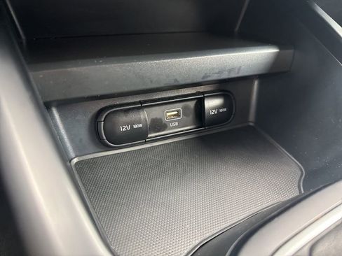 Used 2024 Kia Soul LX w/ Option Group 015 image 34