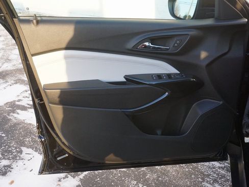 New 2026 Chevrolet Trax LT w/ Driver Confidence Package image 21