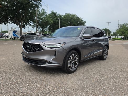 Used 2023 Acura MDX SH-AWD w/ Technology Package image 4