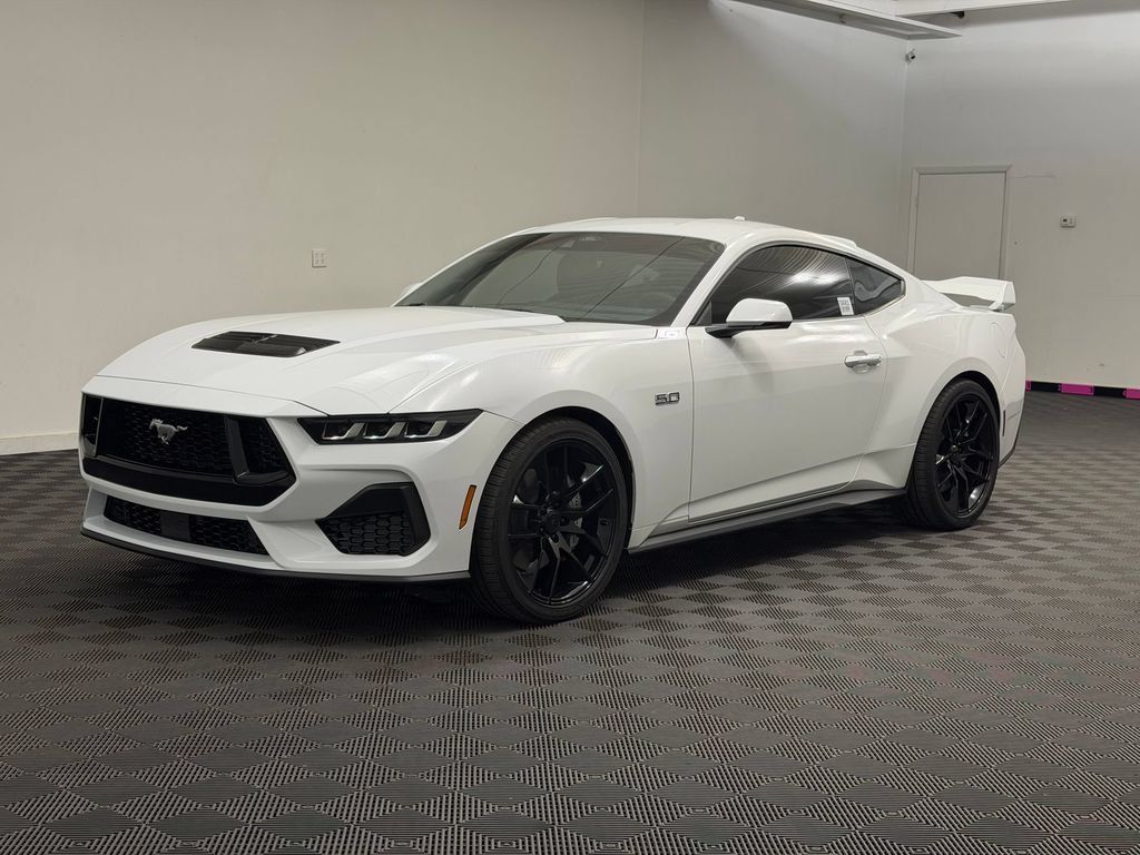 Used 2025 Ford Mustang GT Premium RWD image 1