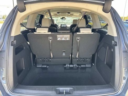Used 2026 Honda Odyssey Elite image 13