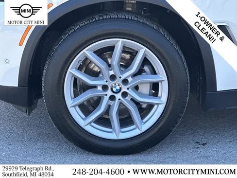 Used 2023 BMW X5 xDrive40i w/ Premium Package image 11