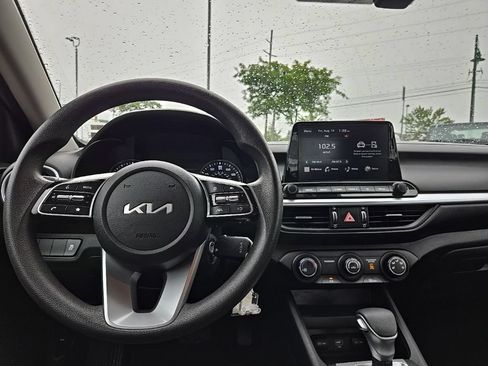 Used 2023 Kia Forte LXS FWD image 34