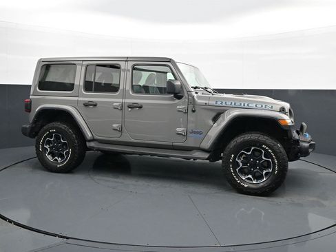 Used 2022 Jeep Wrangler Unlimited Rubicon 4xe w/ Steel Bumper Group AWD/4WD image 8