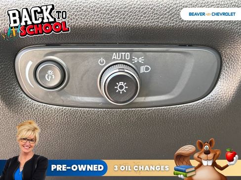 Used 2023 Chevrolet Traverse LT AWD/4WD image 36