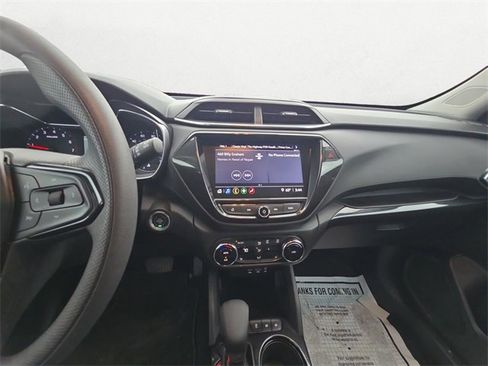 Used 2023 Chevrolet TrailBlazer LT w/ Convenience Package image 11