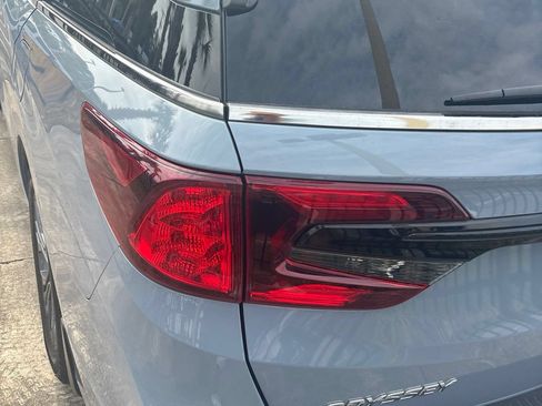 Used 2025 Honda Odyssey Touring image 12