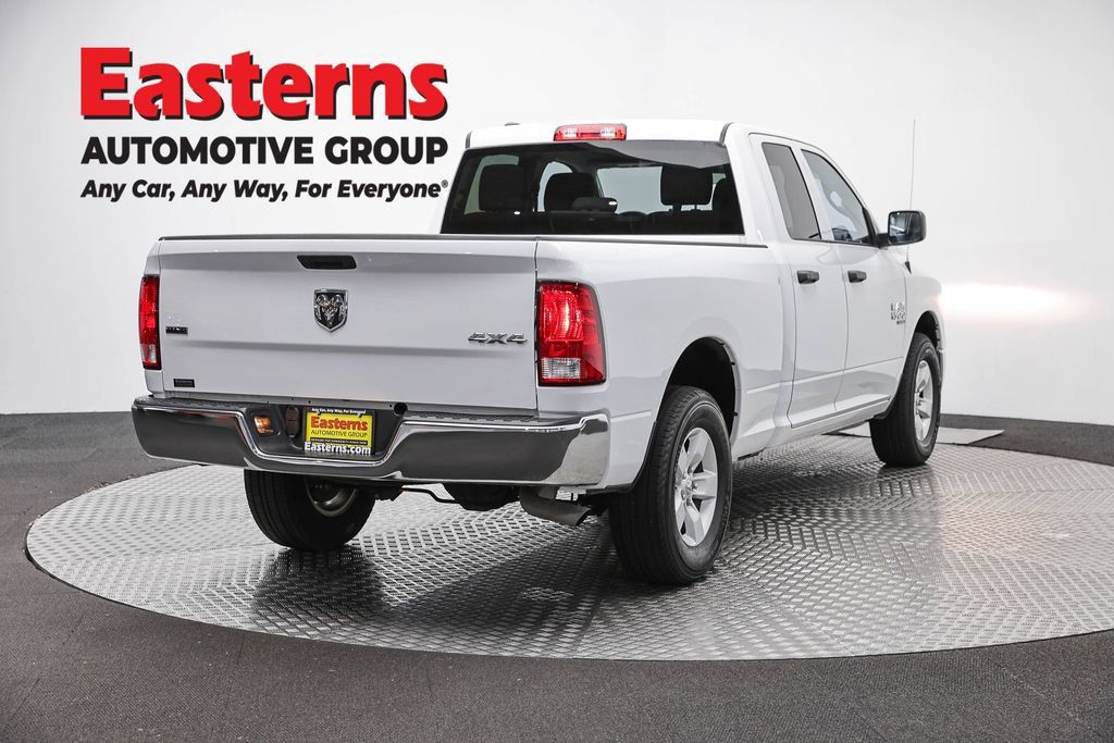 Used 2024 RAM 1500 Classic SLT AWD/4WD image 4