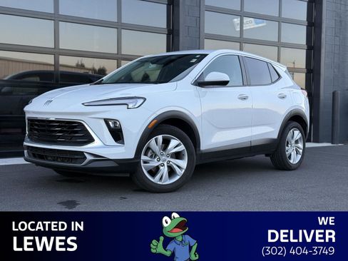 Used 2024 Buick Encore GX Preferred image 1