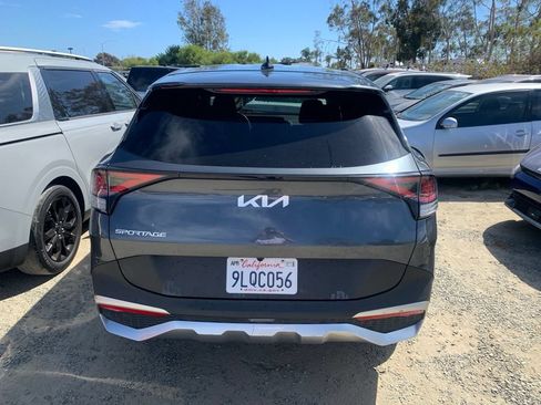 Used 2024 Kia Sportage LX FWD image 6