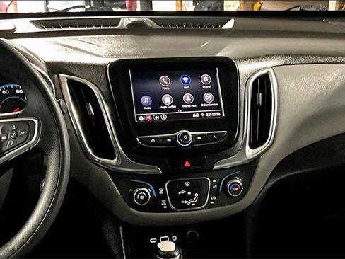 Used 2021 Chevrolet Equinox LS w/ LS Convenience Package image 6