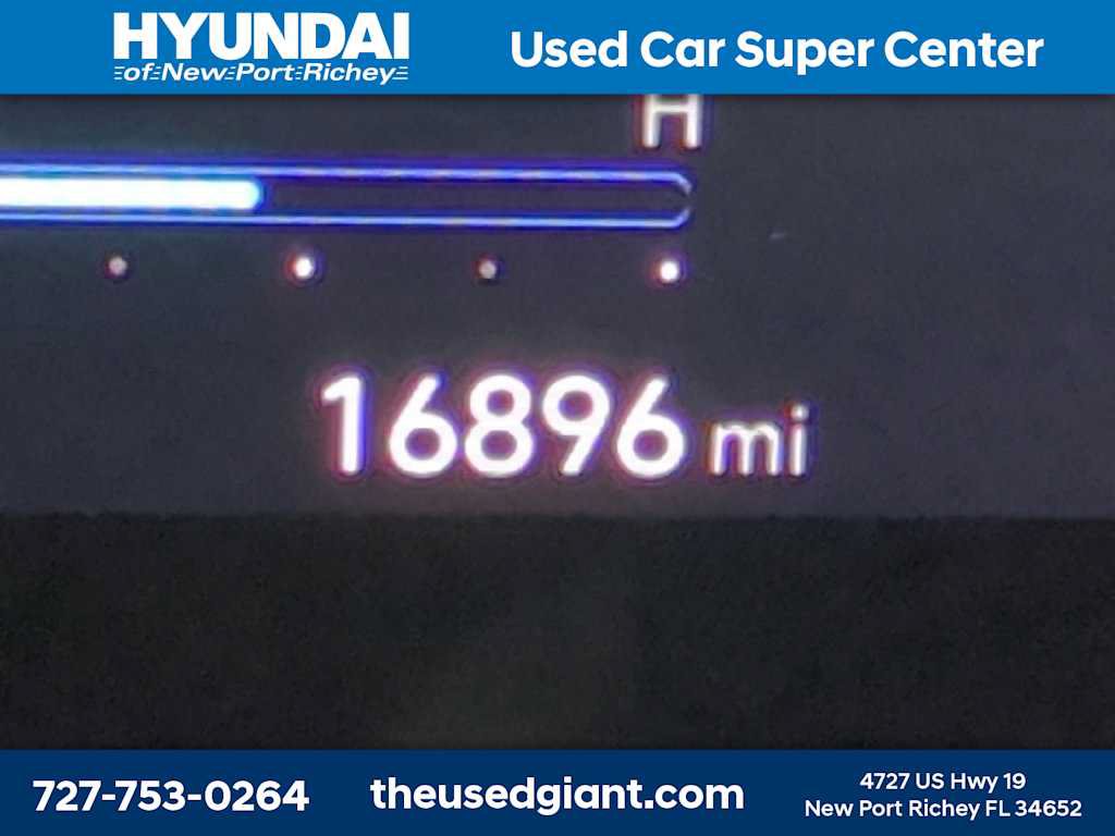 Certified 2023 Hyundai Elantra SEL w/ Convenience Package FWD image 28