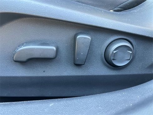 Used 2020 Subaru Outback Limited image 12