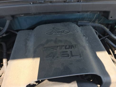Used 1998 Ford Expedition XLT AWD/4WD image 48