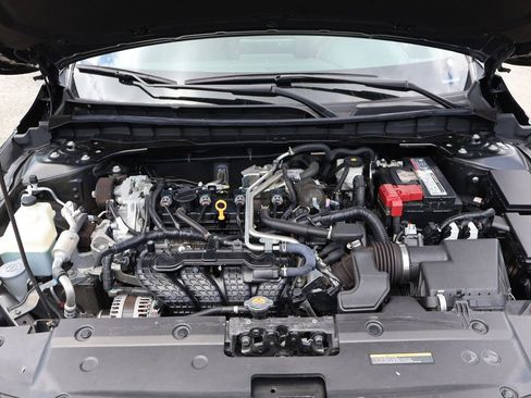 Used 2022 Nissan Altima 2.5 SR FWD image 17