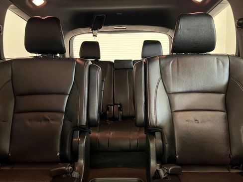 Used 2020 Honda Pilot Black Edition image 30