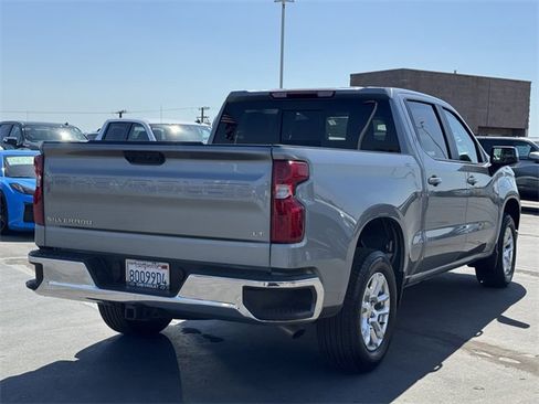 Used 2025 Chevrolet Silverado 1500 LT w/ LPO, Dark Essentials Package image 4