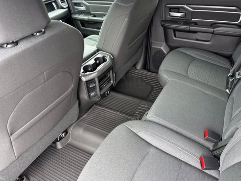 New 2026 RAM 2500 Big Horn AWD/4WD image 4