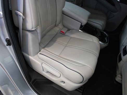 Used 2020 Acura MDX SH-AWD w/ Advance Package image 27