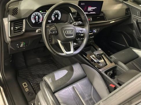 Used 2023 Audi Q5 2.0T Premium Plus w/ Premium Plus Package AWD/4WD image 15