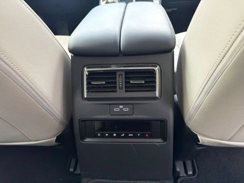 Used 2024 MAZDA CX-90 3.3 Turbo w/ Preferred Plus AWD/4WD image 26