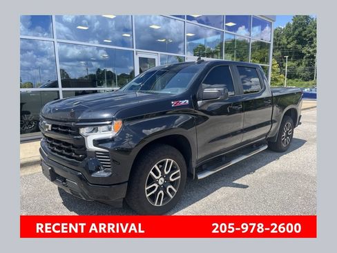 Used 2022 Chevrolet Silverado 1500 RST w/ Z71 Off-Road Package AWD/4WD image 1