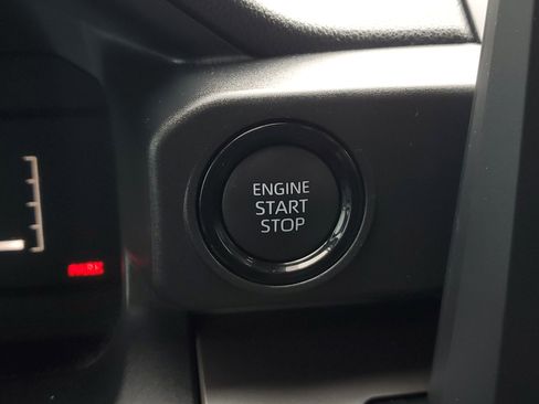 Certified 2024 Toyota Tacoma SR5 image 33