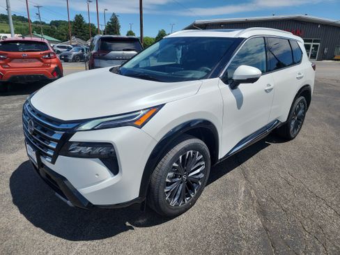 New 2026 Nissan Rogue Platinum w/ Platinum Premium Package AWD/4WD image 4