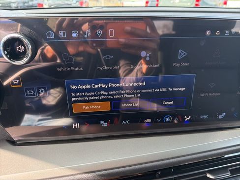 New 2026 Chevrolet Traverse LT w/ Midnight/Sport Edition image 12