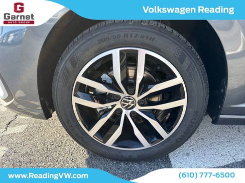 New 2026 Volkswagen Jetta SE image 9