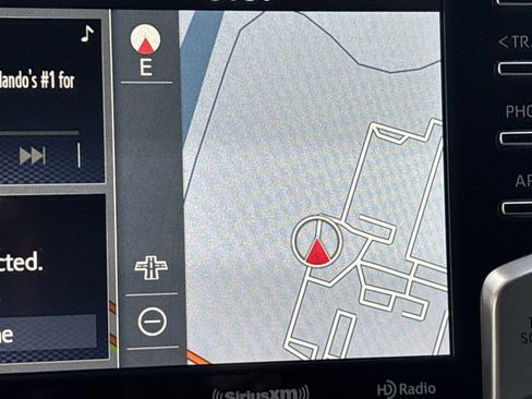 Used 2023 Toyota 4Runner SR5 Premium image 23