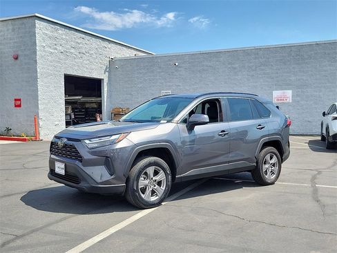 Used 2024 Toyota RAV4 XLE image 3