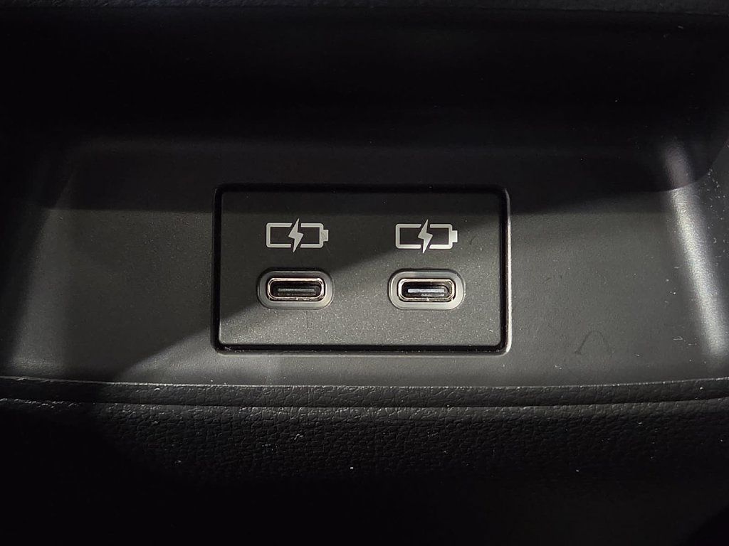 Certified 2026 Toyota Corolla SE FWD image 15