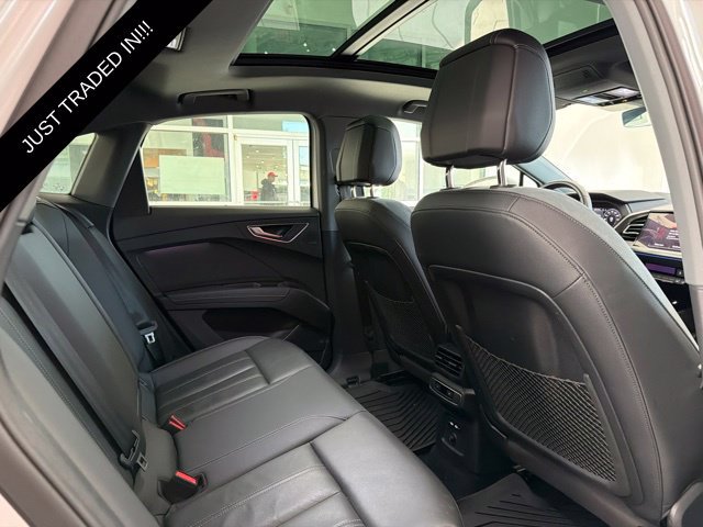 Used 2023 Audi Q4 e-tron Prestige AWD/4WD image 13