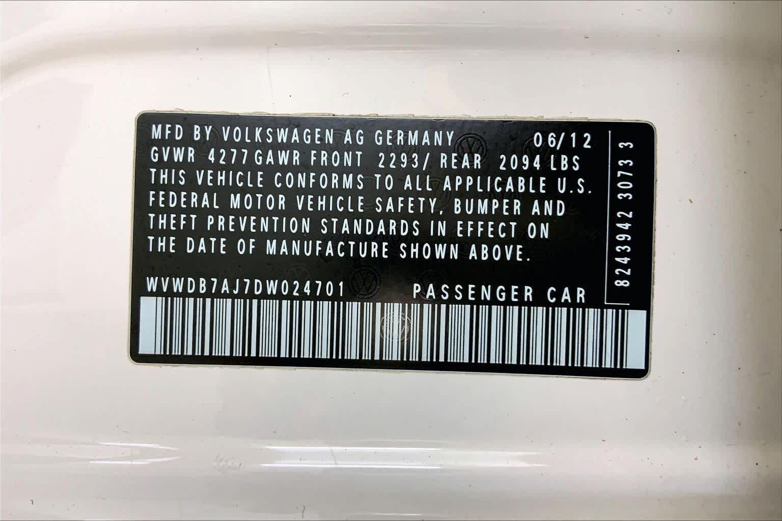 Used 2013 Volkswagen Golf 4-Door FWD image 36