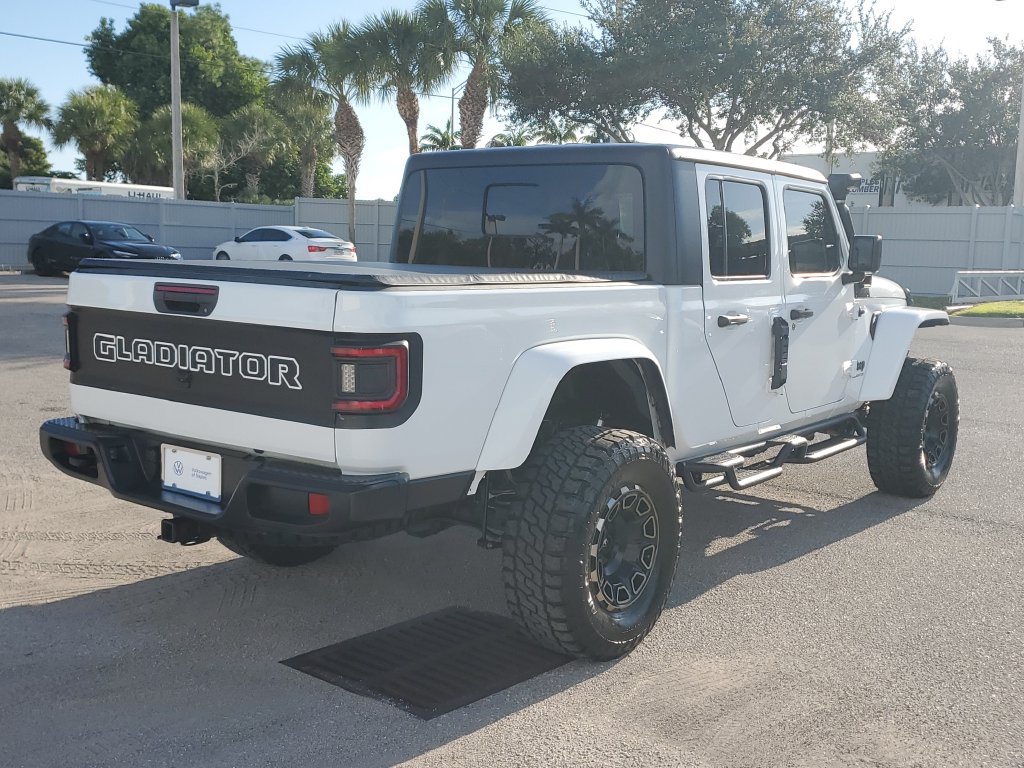 Used 2022 Jeep Gladiator Sport AWD/4WD image 5