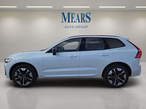New 2026 Volvo XC60 B5 Plus w/ Protection Package Premier image 2