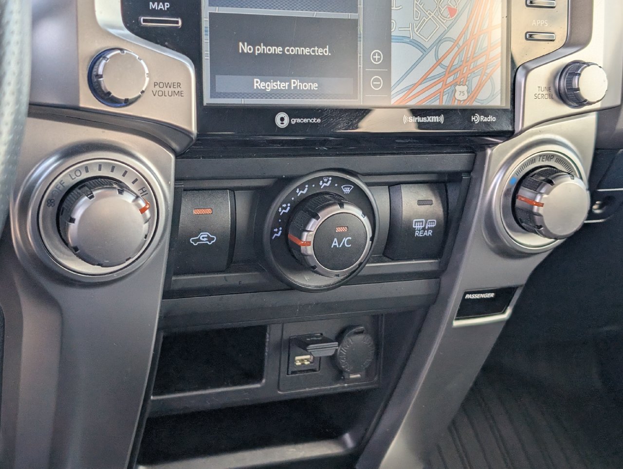 Used 2021 Toyota 4Runner SR5 Premium AWD/4WD image 18