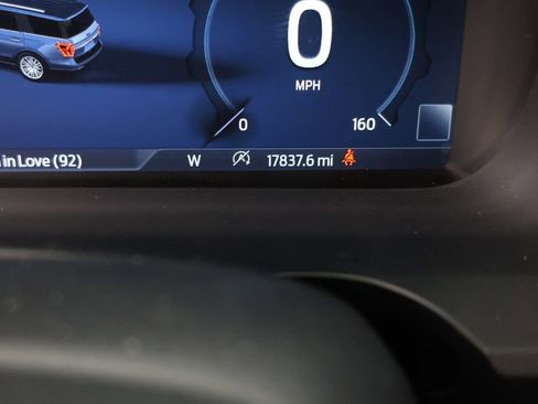 Used 2023 Ford Expedition Max Limited image 13