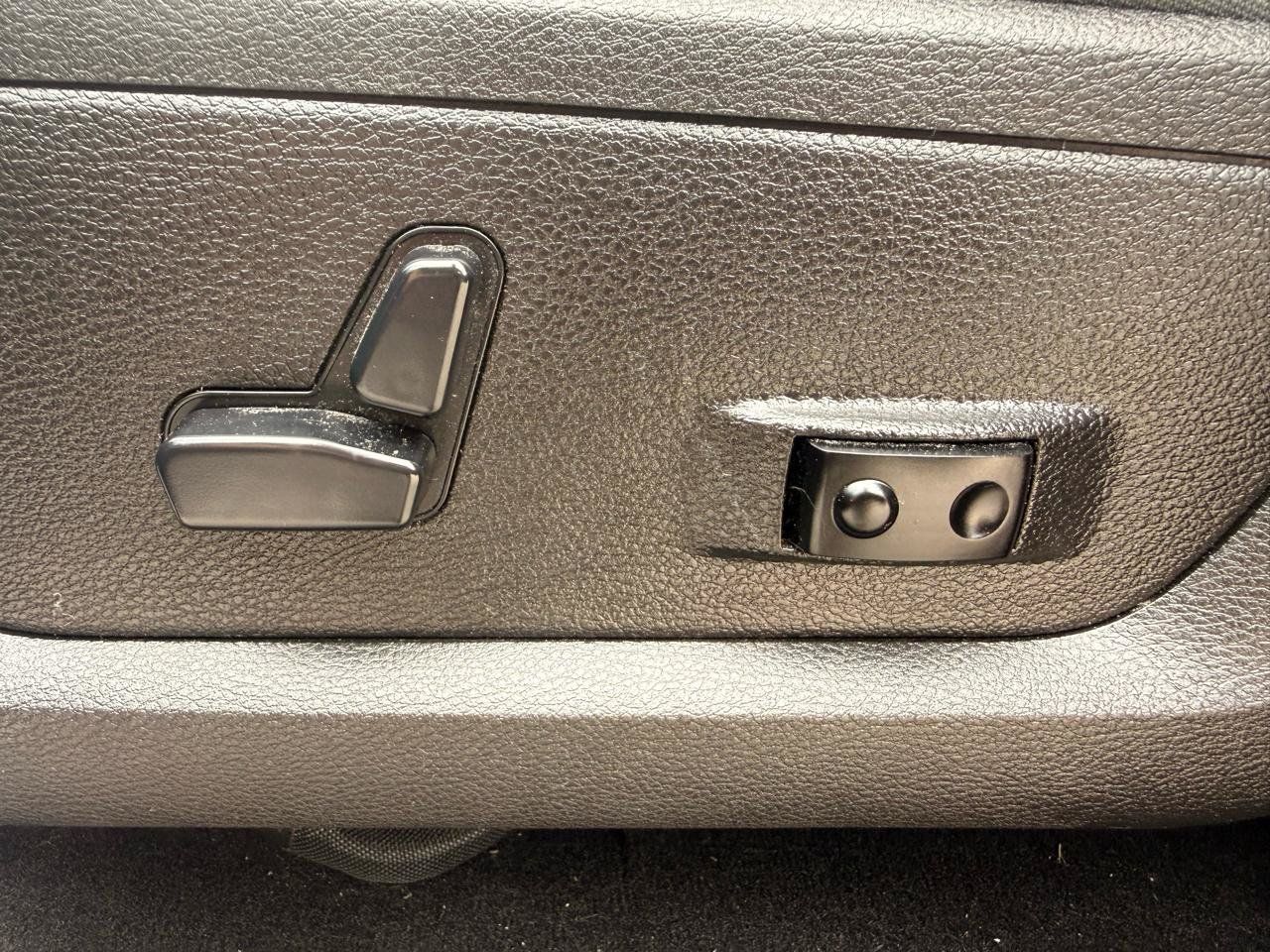 Used 2019 RAM 1500 Warlock AWD/4WD image 13