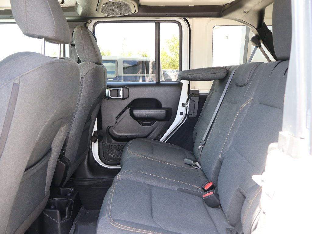 Used 2024 Jeep Wrangler Unlimited Sport AWD/4WD image 16
