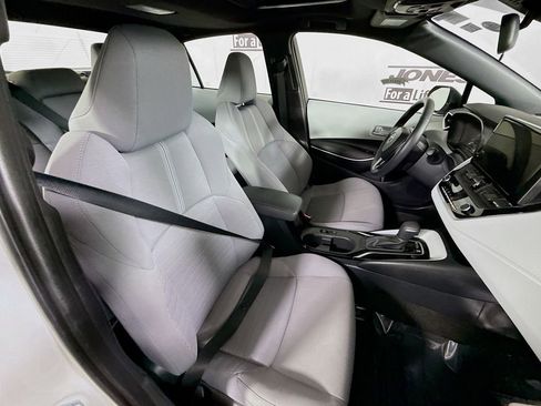 Certified 2023 Toyota Corolla SE w/ SE Premium Package FWD image 30
