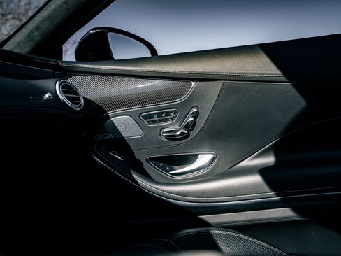 Used 2017 Mercedes-Benz S 63 AMG 4MATIC Cabriolet image 20