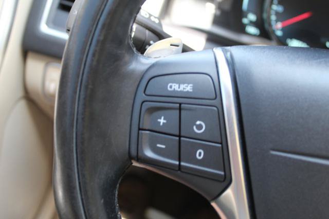Used 2015 Volvo XC60 T6 Premier Plus AWD/4WD image 15
