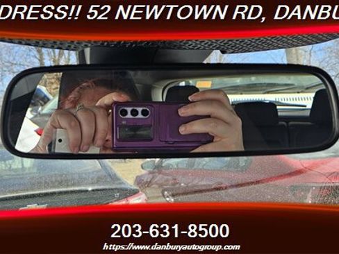 Used 2023 Nissan Ariya FWD image 17